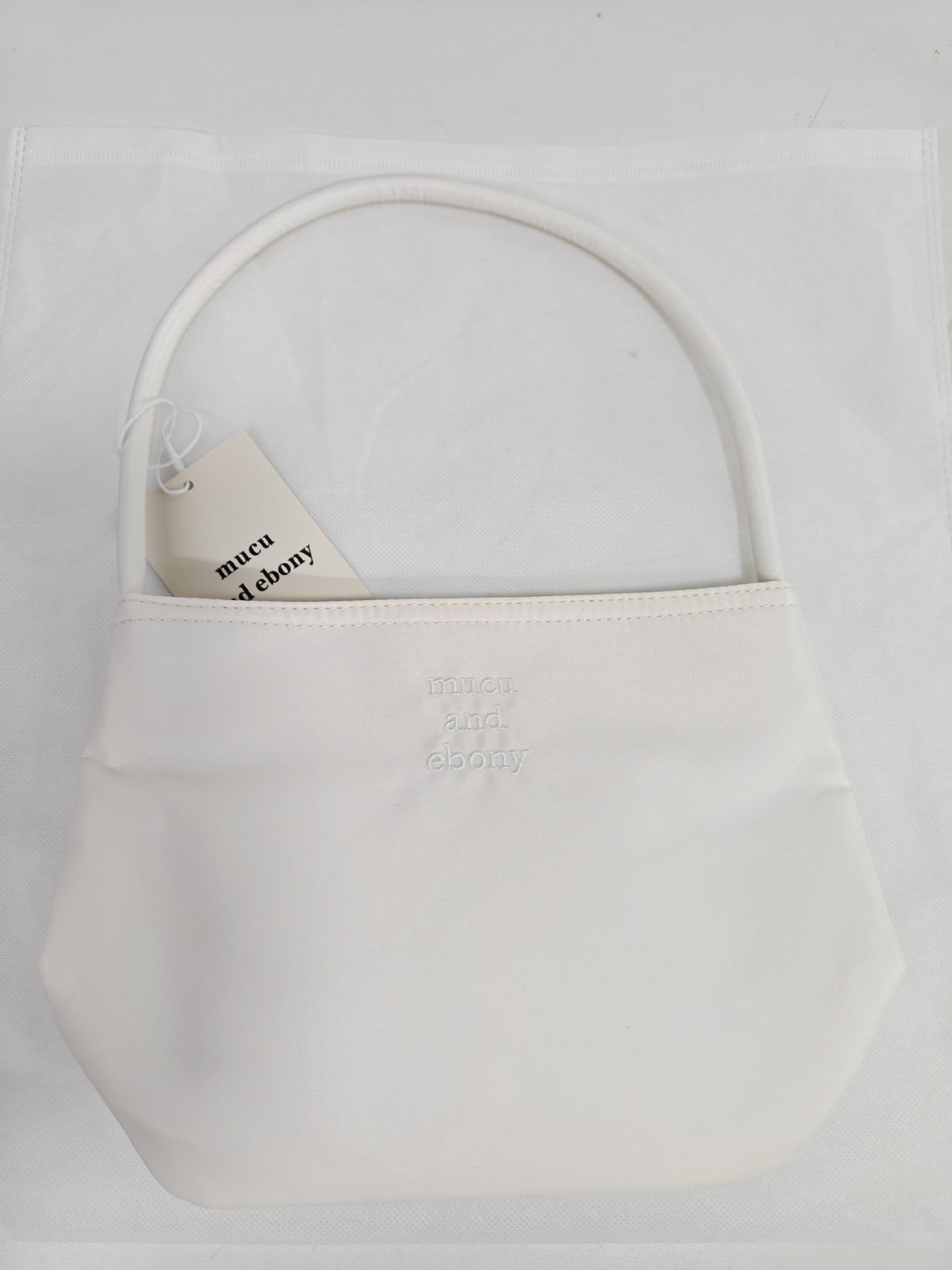 Classy Design Portable Letter Embroidered Nylon Women's Shoulder Bag