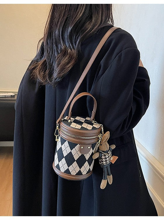 Women's Niche Portable Round Fashion Plaid Contrast Color Super Shoulder Bags