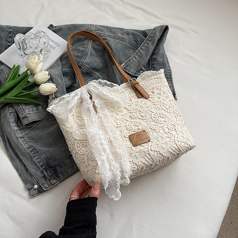 Niche Korean Style Large Capacity Woven Summer Hollow Idle Women's Shoulder Bag