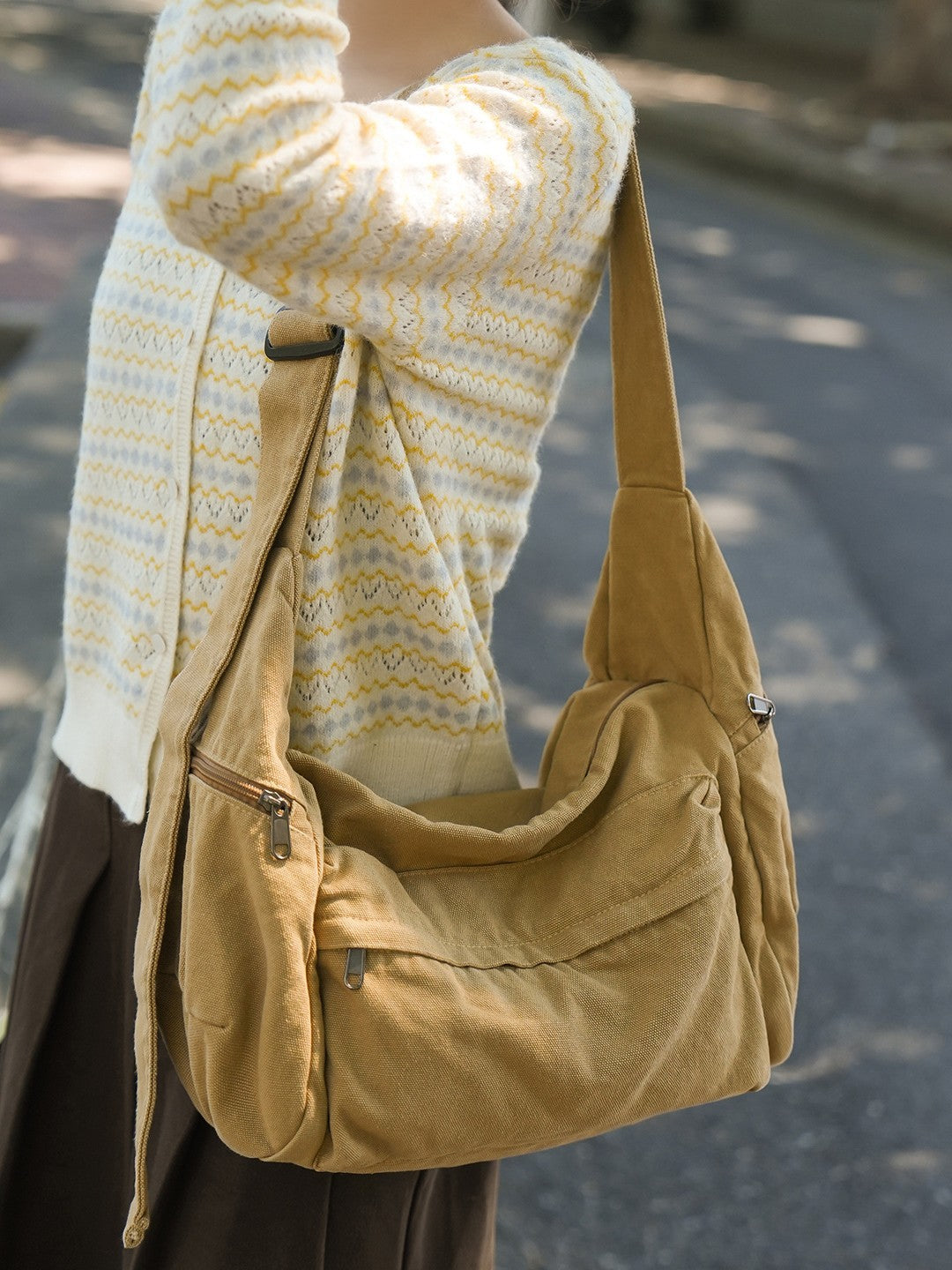 Artistic Retro Canvas Lazy Large Capacity College Shoulder Bags