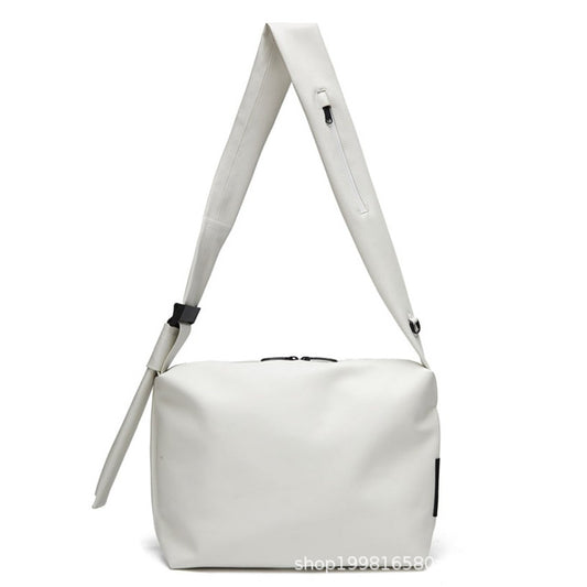 Men's Design Trendy Niche Schoolgirl Soft Leather Men's Shoulder Bags