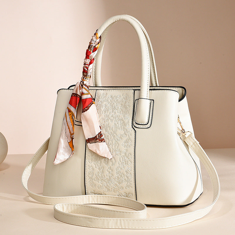 Gift Wedding Embroidered Atmosphere Birthday Present Women's Shoulder Bag