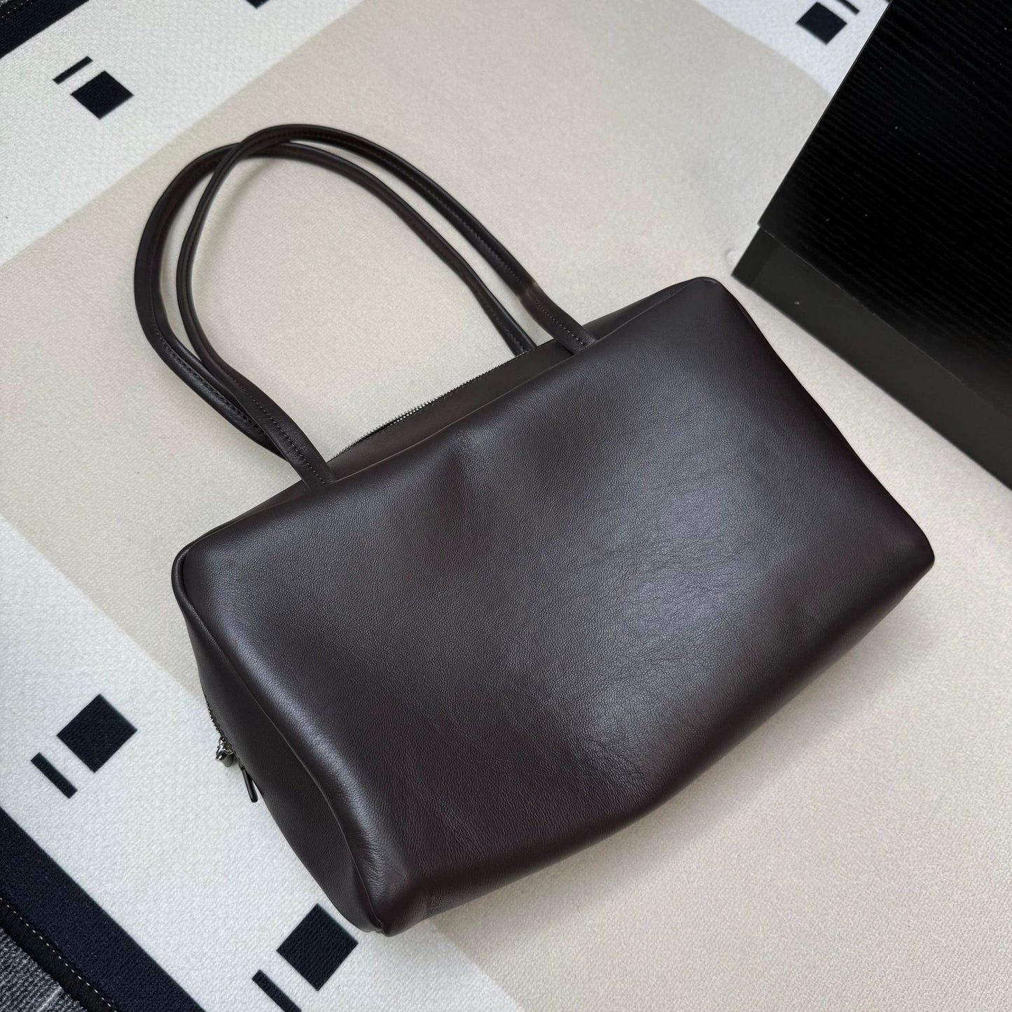 Women's Simple Leather First Layer Cowhide Portable Bags