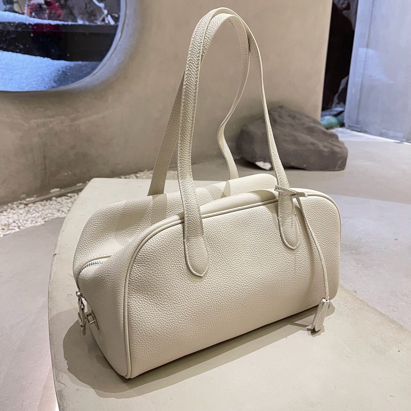 Women's Spring Cowhide Simple Large Capacity One Underarm Bowling Women's Shoulder Bag