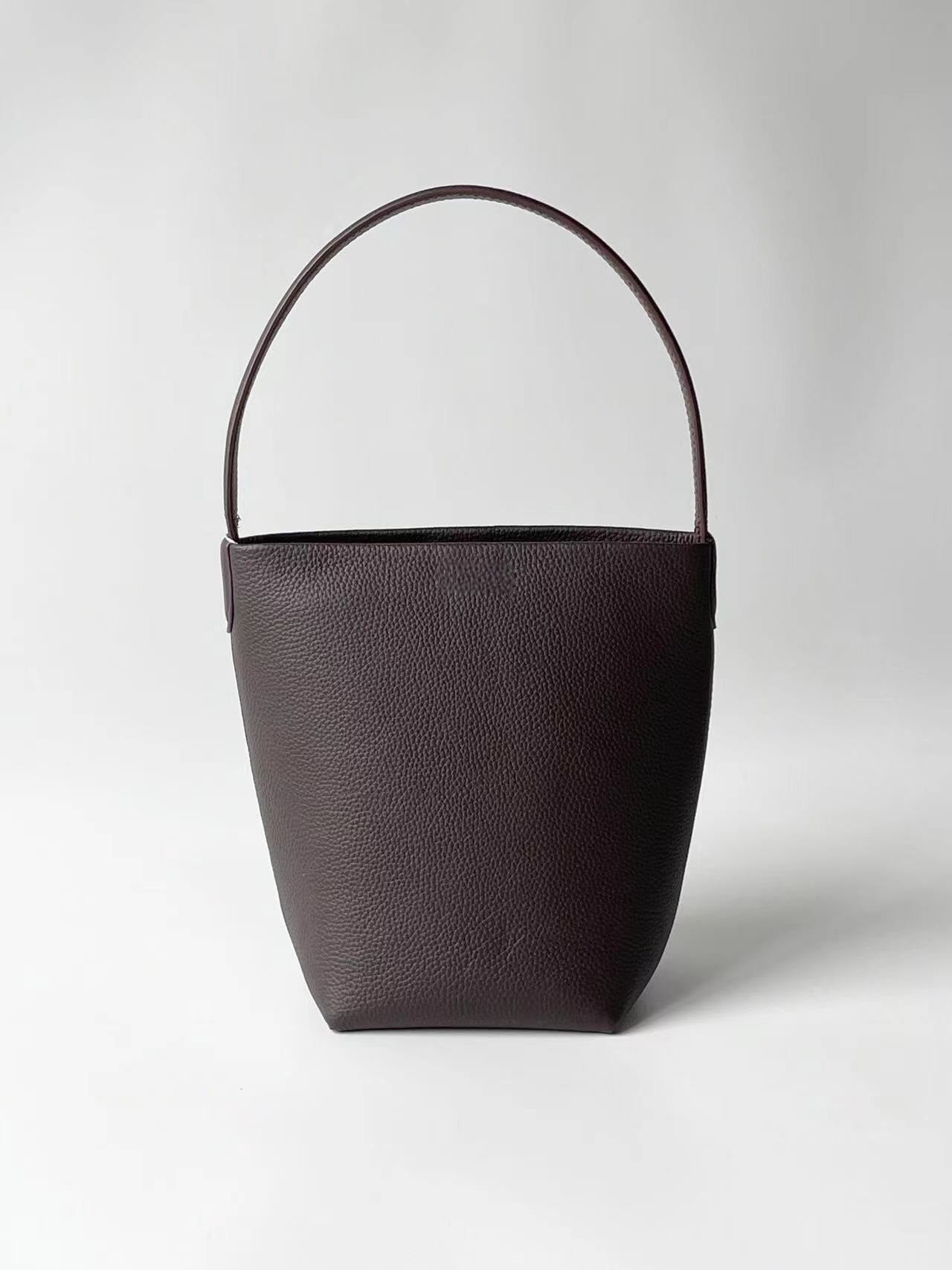 Home First Layer Cowhide Simple High-grade Genuine Leather Portable Bucket Bag