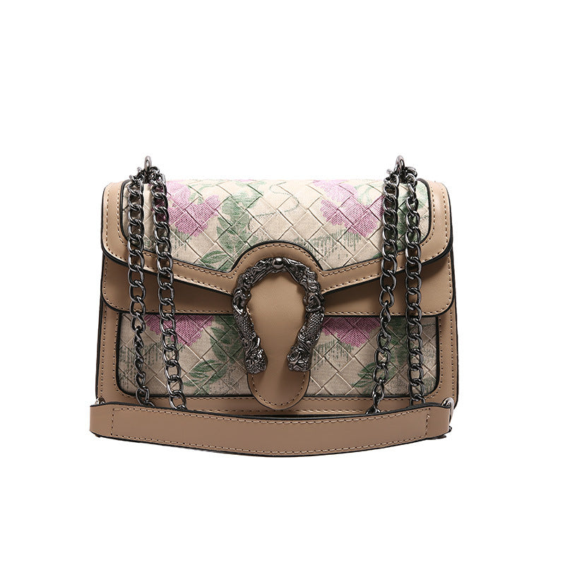 Classic Stylish Women's Fashion Embroidered Chain Women's Shoulder Bag