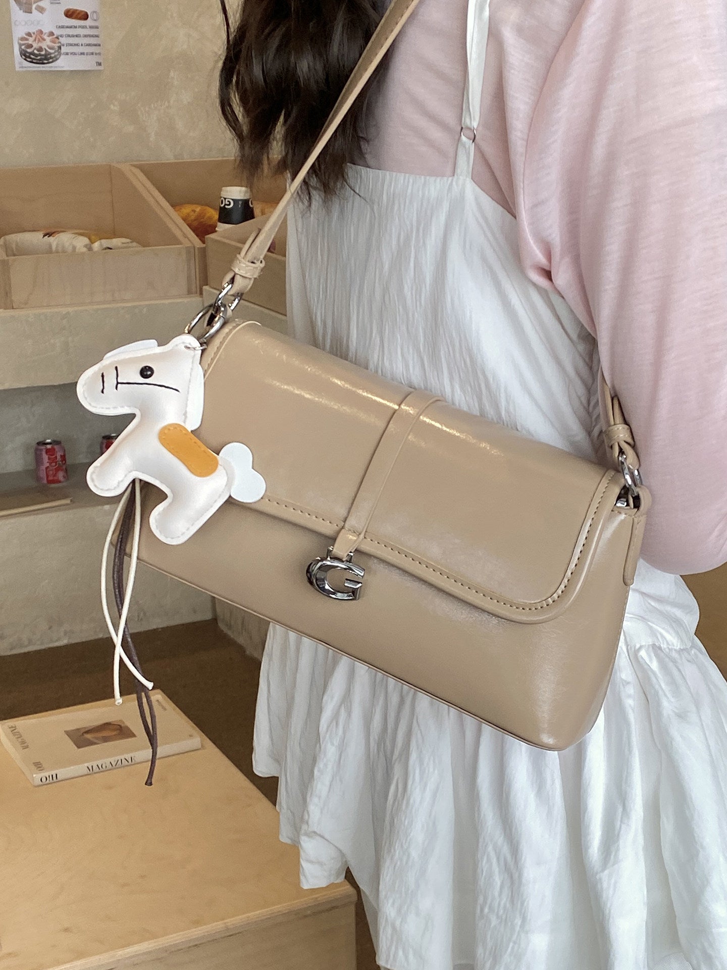 Women's Today Popular Niche Summer Versatile Light Underarm Bag