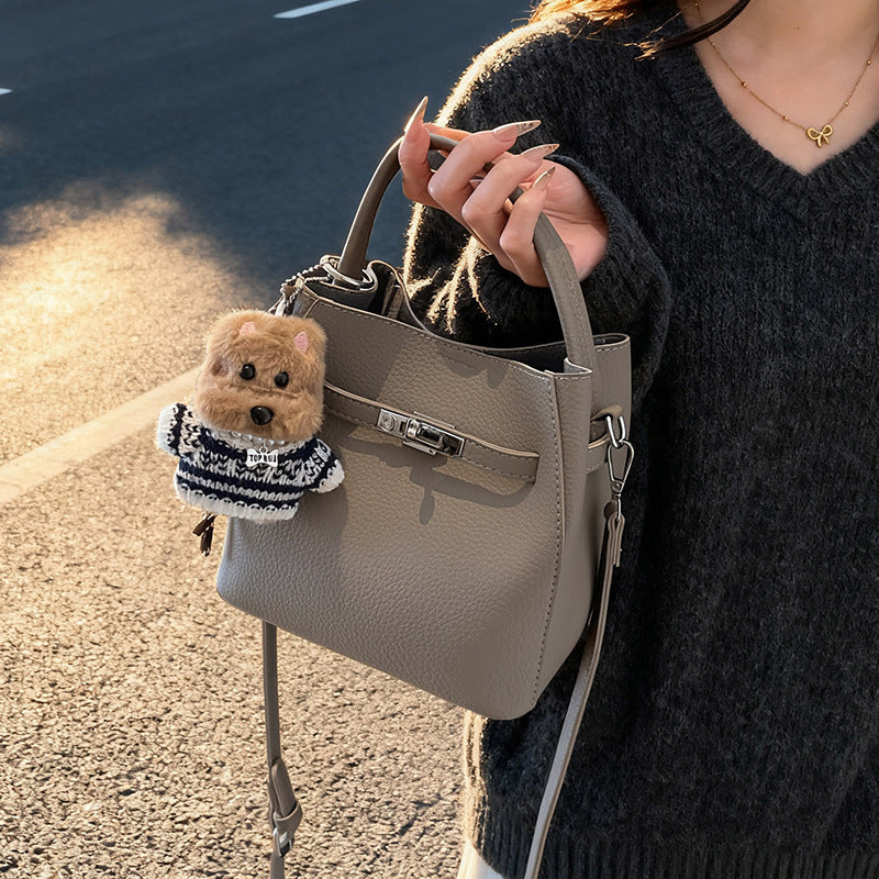 Classic Women's Sense Retro Fashion Popular Bucket Bag