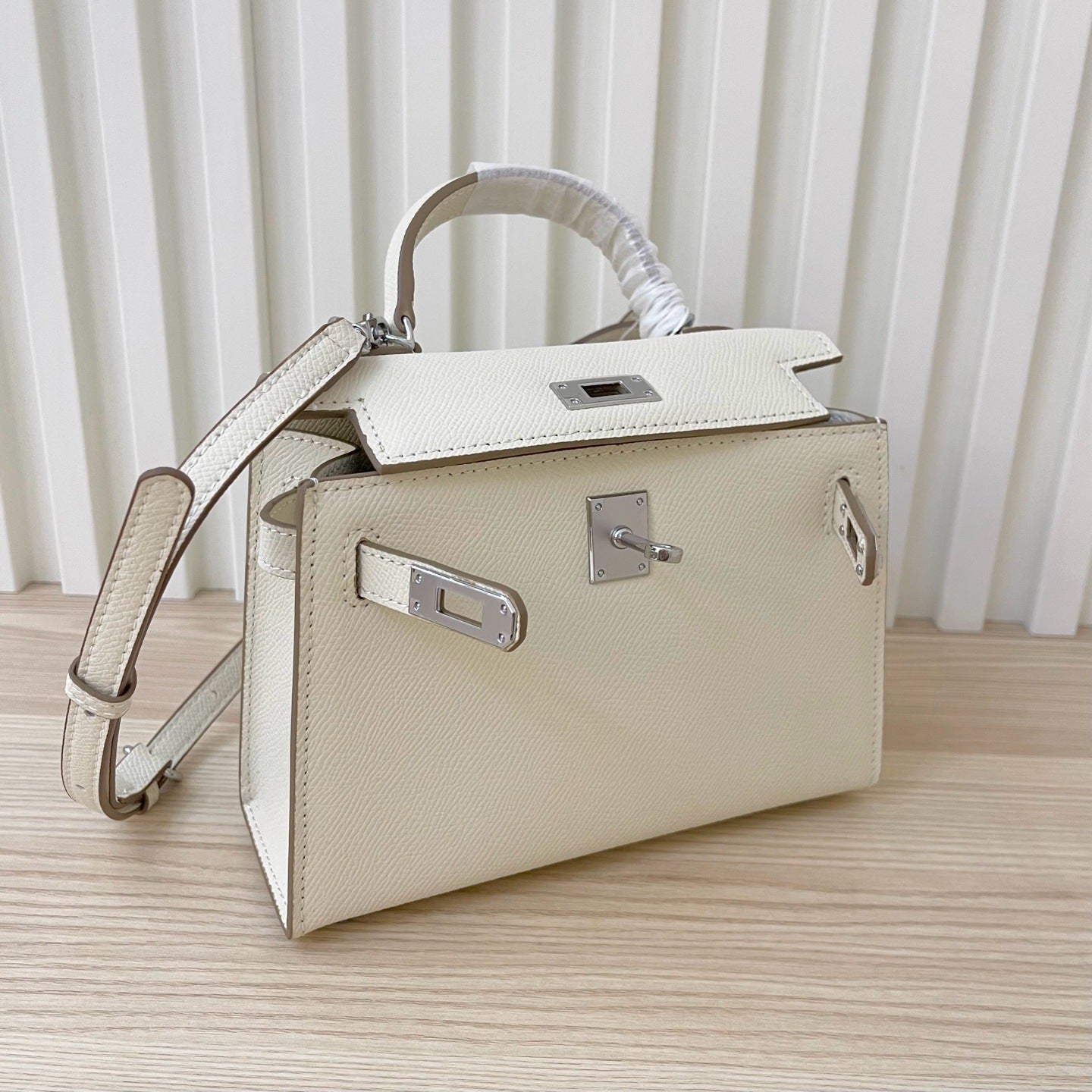 Women's Second Generation Kelly Hand Palm Print Cowhide Commuter Bags