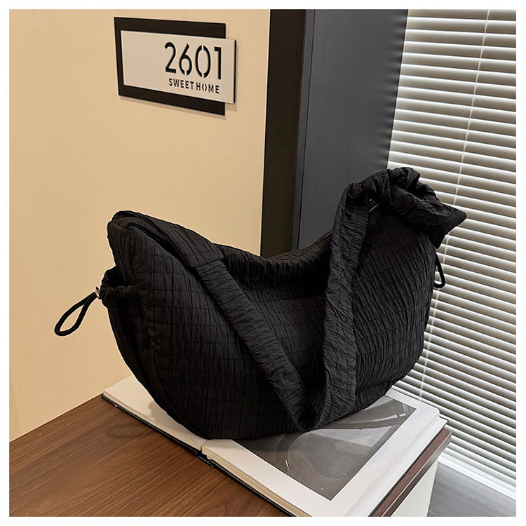 Women's Good-looking Design Striped Pleated Dumpling Lightweight Women's Messenger Bag