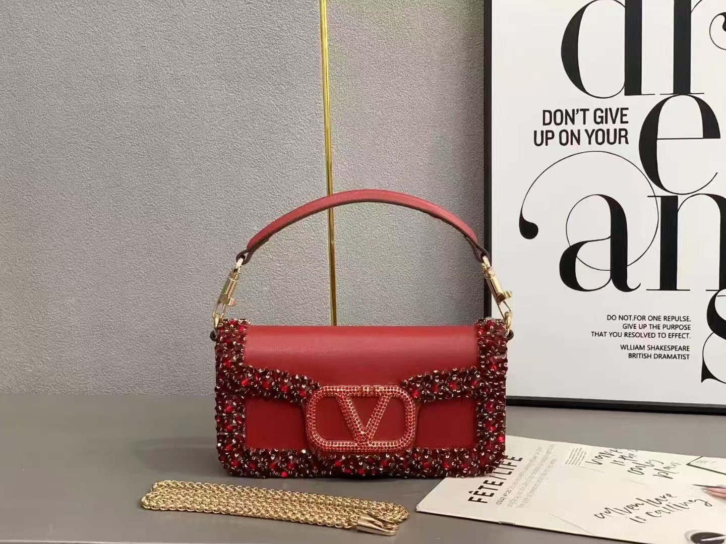 Women's Retro Sequin Drill Chain Fashion Genuine Women's Messenger Bag