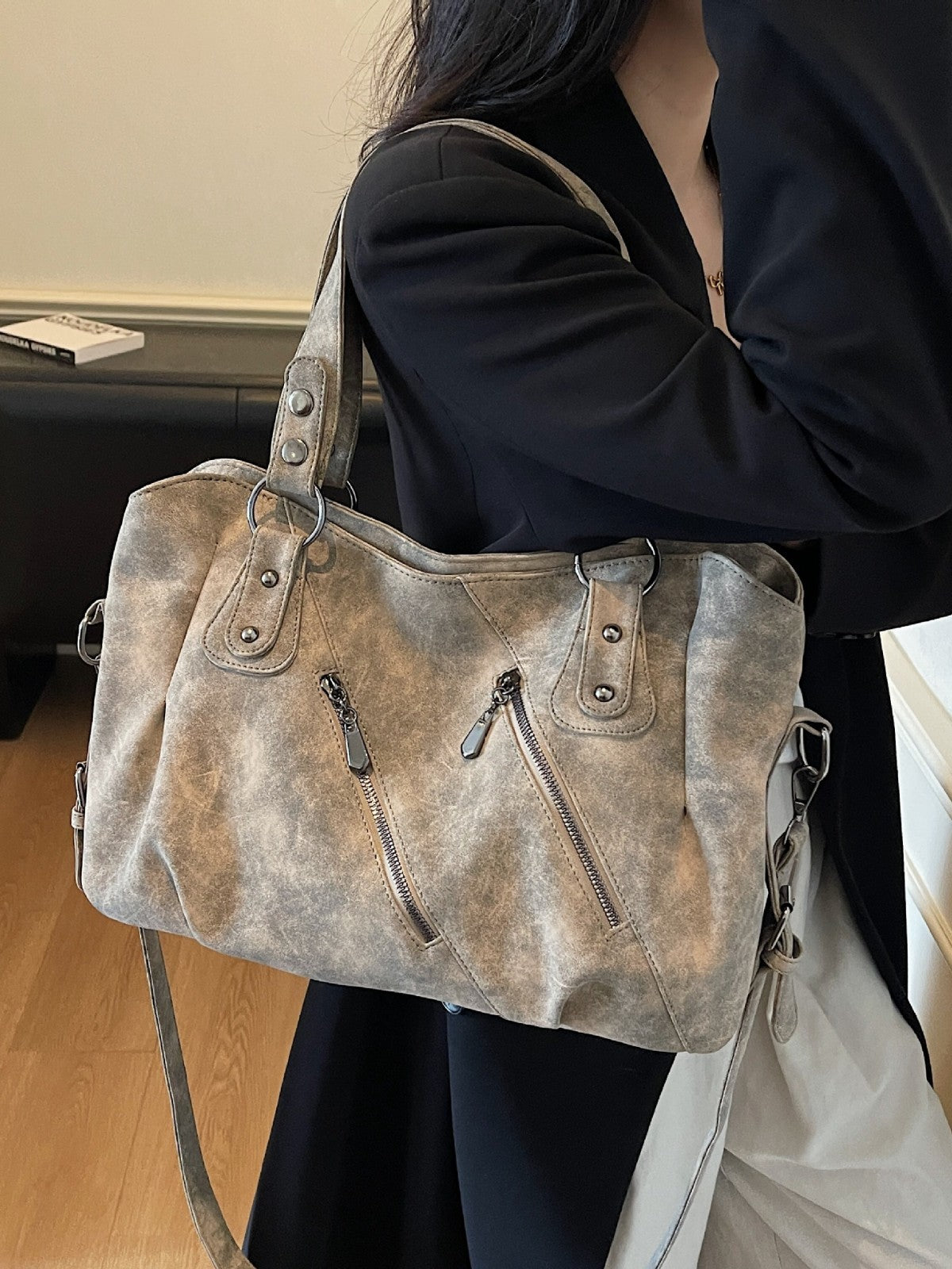 Large Capacity American Retro Frosted Commuter Tote Bag