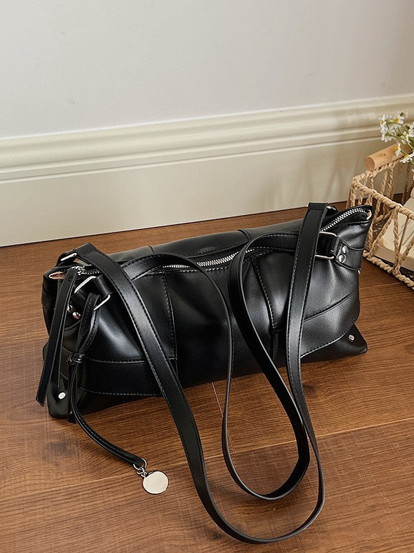 Design Portable Female Summer Locomotive Large Capacity Commuter Women's Shoulder Bag