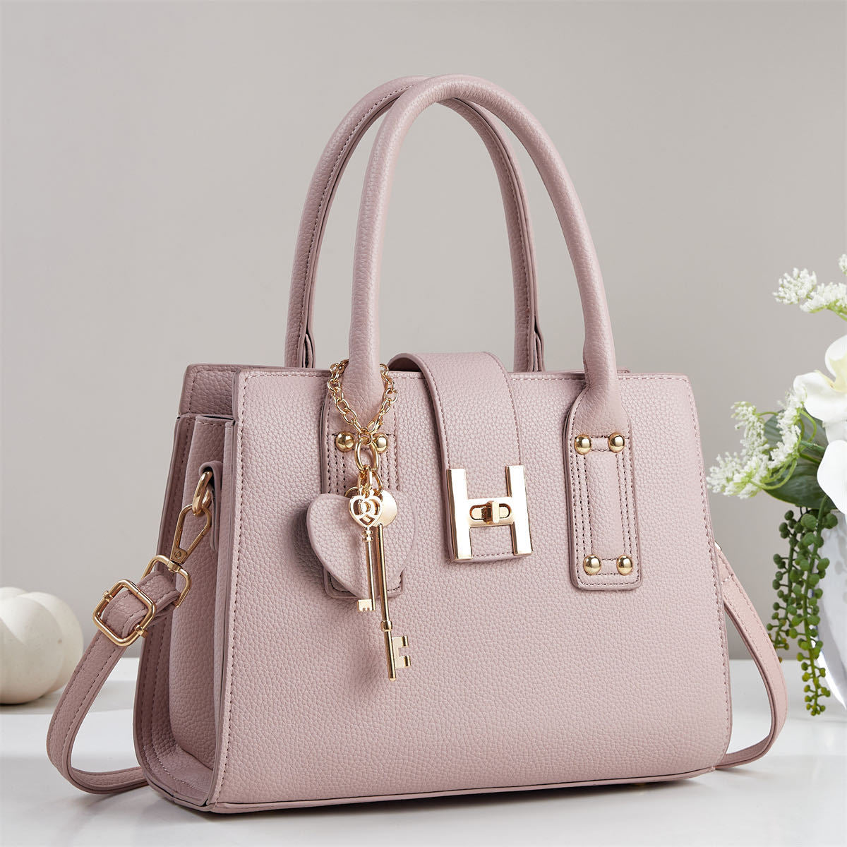 Women's Korean Fashionable Trendy Light Luxury Bags