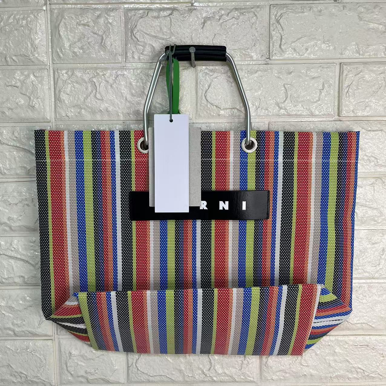 Women's Woven Aluminum Portable Straw Shopping Tote Bag