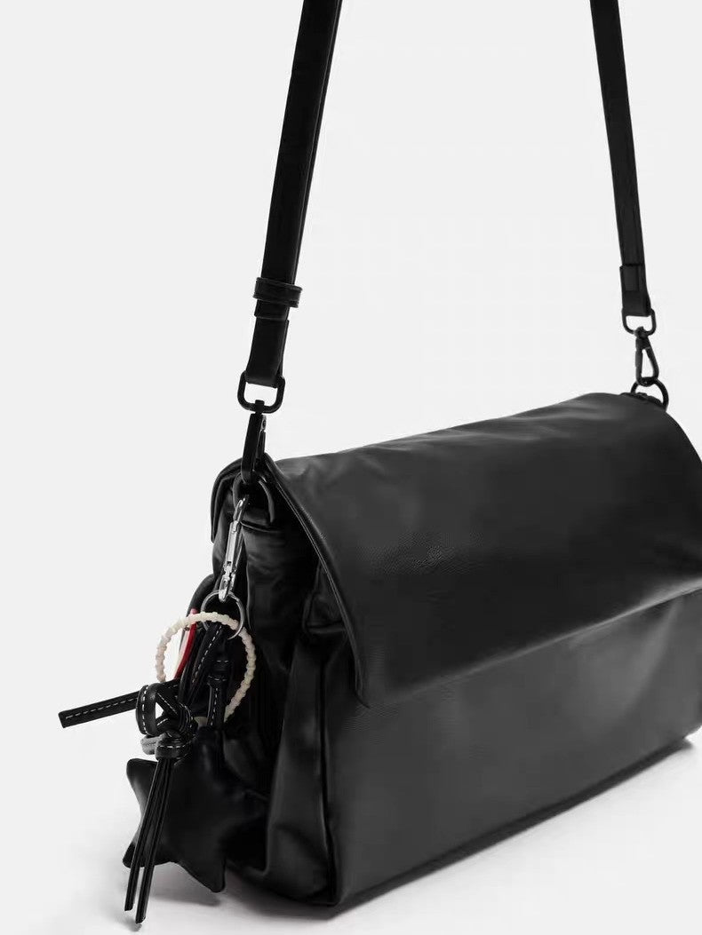 Women's & Men's Leather Flip Large Capacity Hobo Men's Messenger Bag