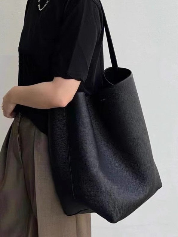 First Layer Cowhide Genuine Leather High-grade Fashion Commuting Bucket Bag