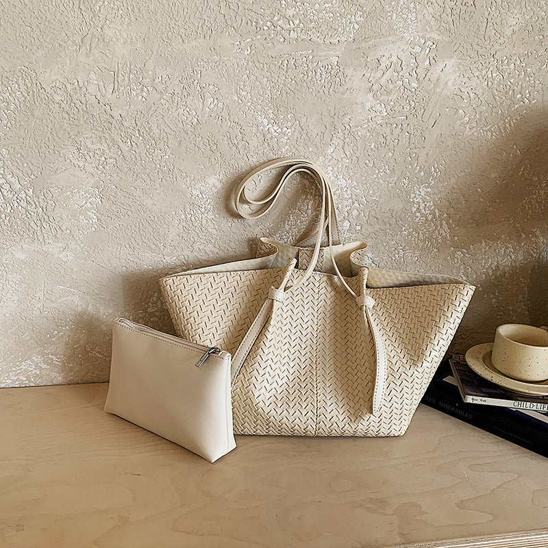 Style Woven Pleated Fashionable Simple Mother Tote Bag