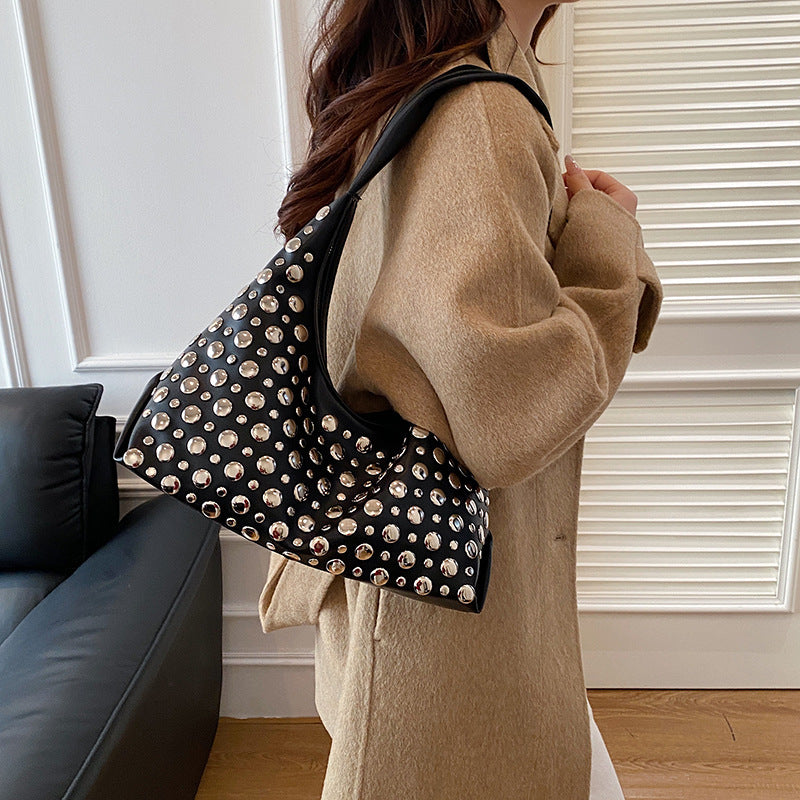 Women's Retro Minority Underarm Fashion Studded Commuter Women's Shoulder Bag