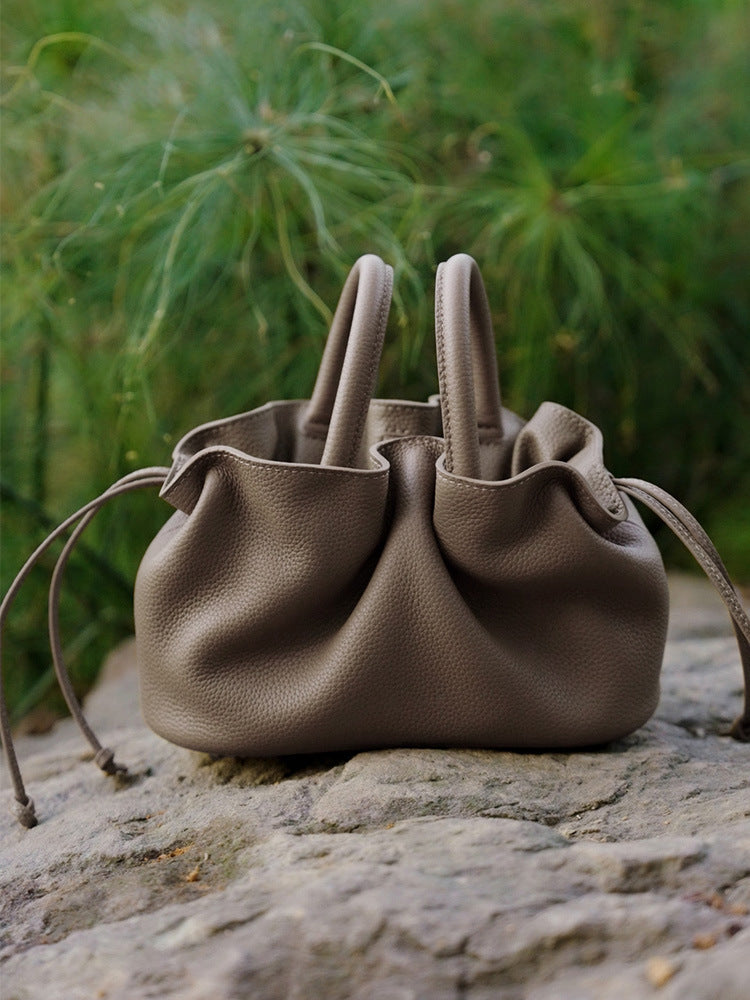Women's Streamline Series Pleated Underarm Leather Bucket Bag