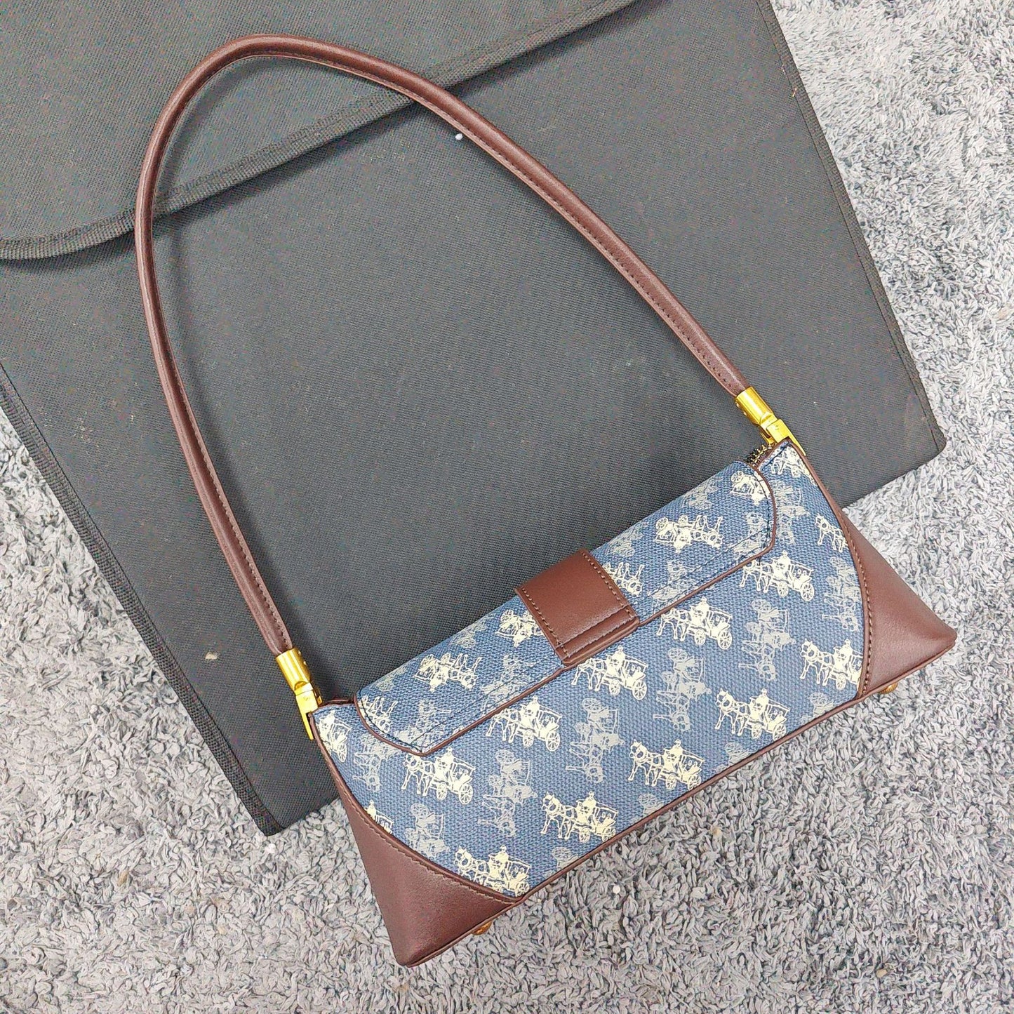 Women's Versatile High-grade Retro Baguette For Minority Bags
