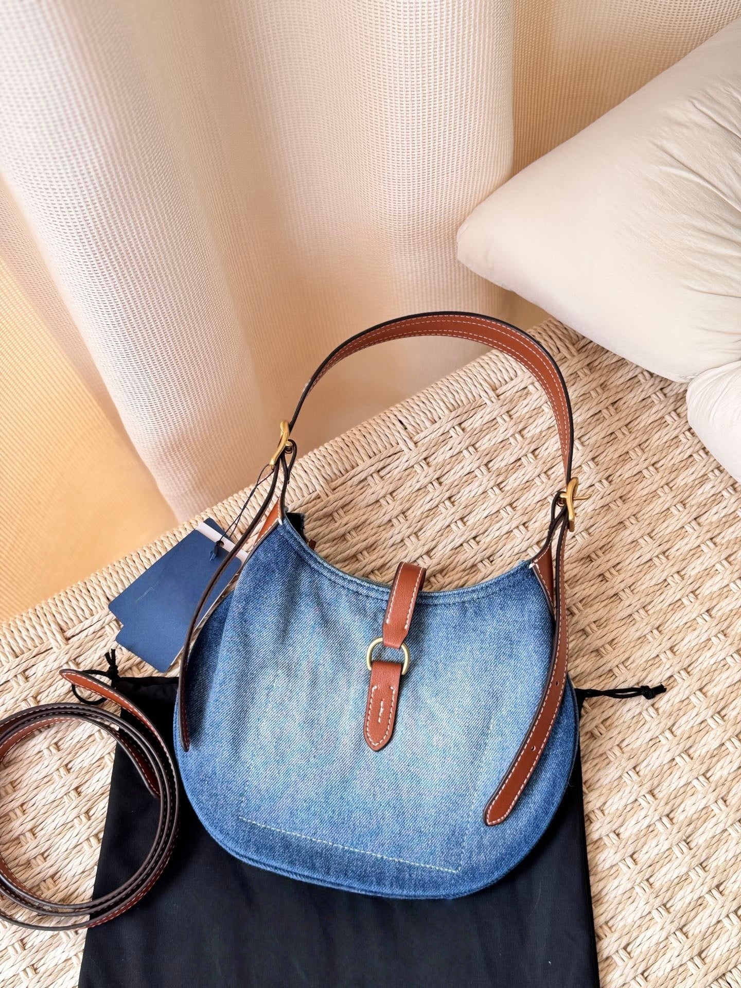 Retro Denim Classic Washed Design Moon Underarm Bag