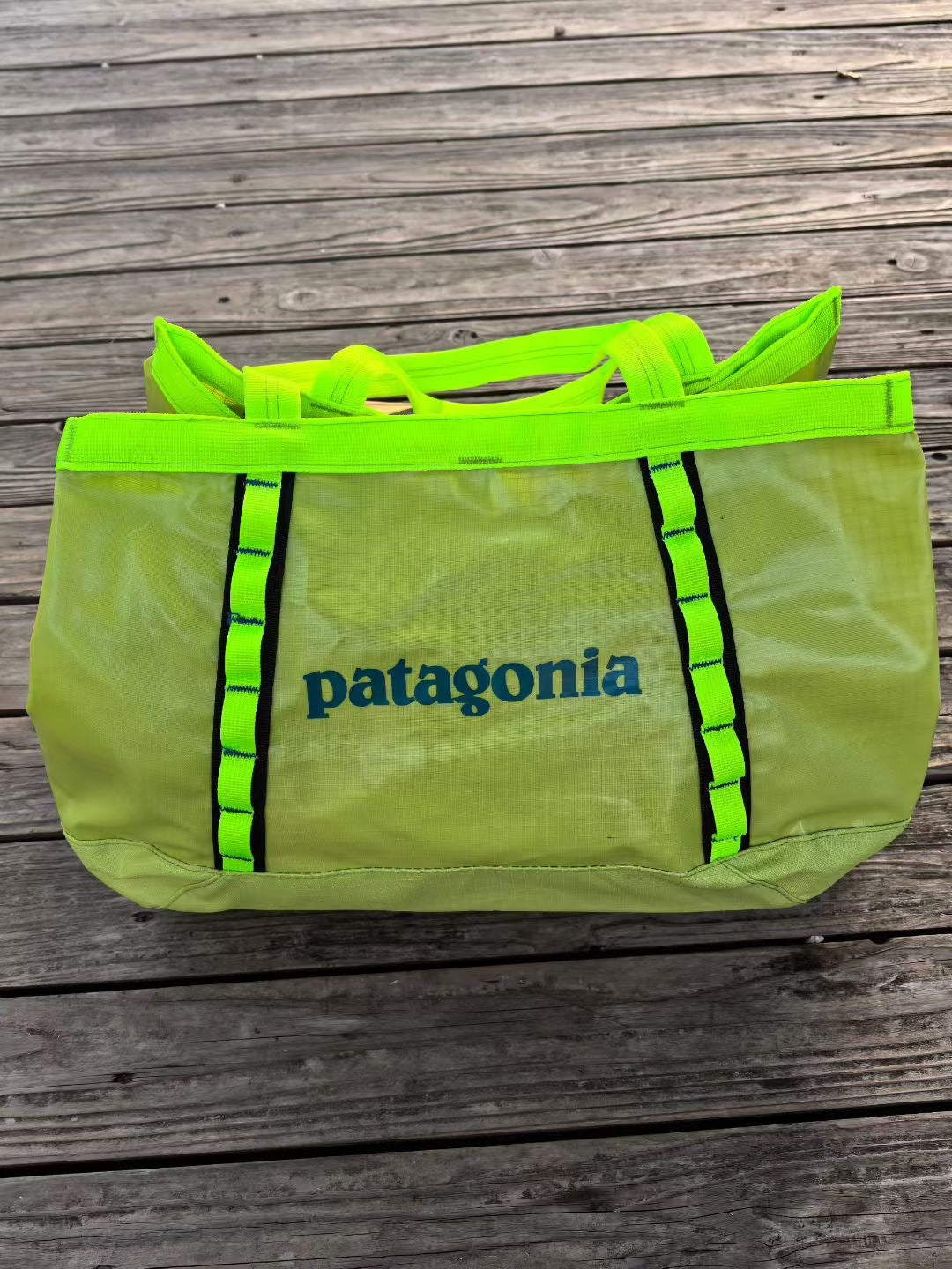 Women's & Men's Large Capacity Waterproof Dry Wet Separation Tote Bag