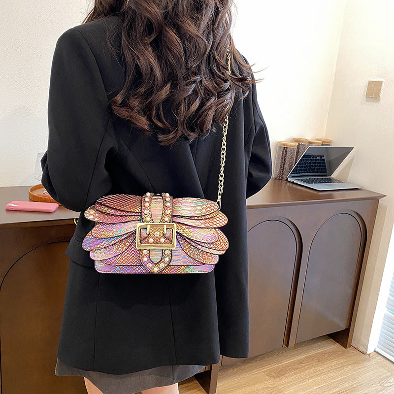 Simple Western Style Butterfly Wings Studded Shaped Chain Women's Shoulder Bag