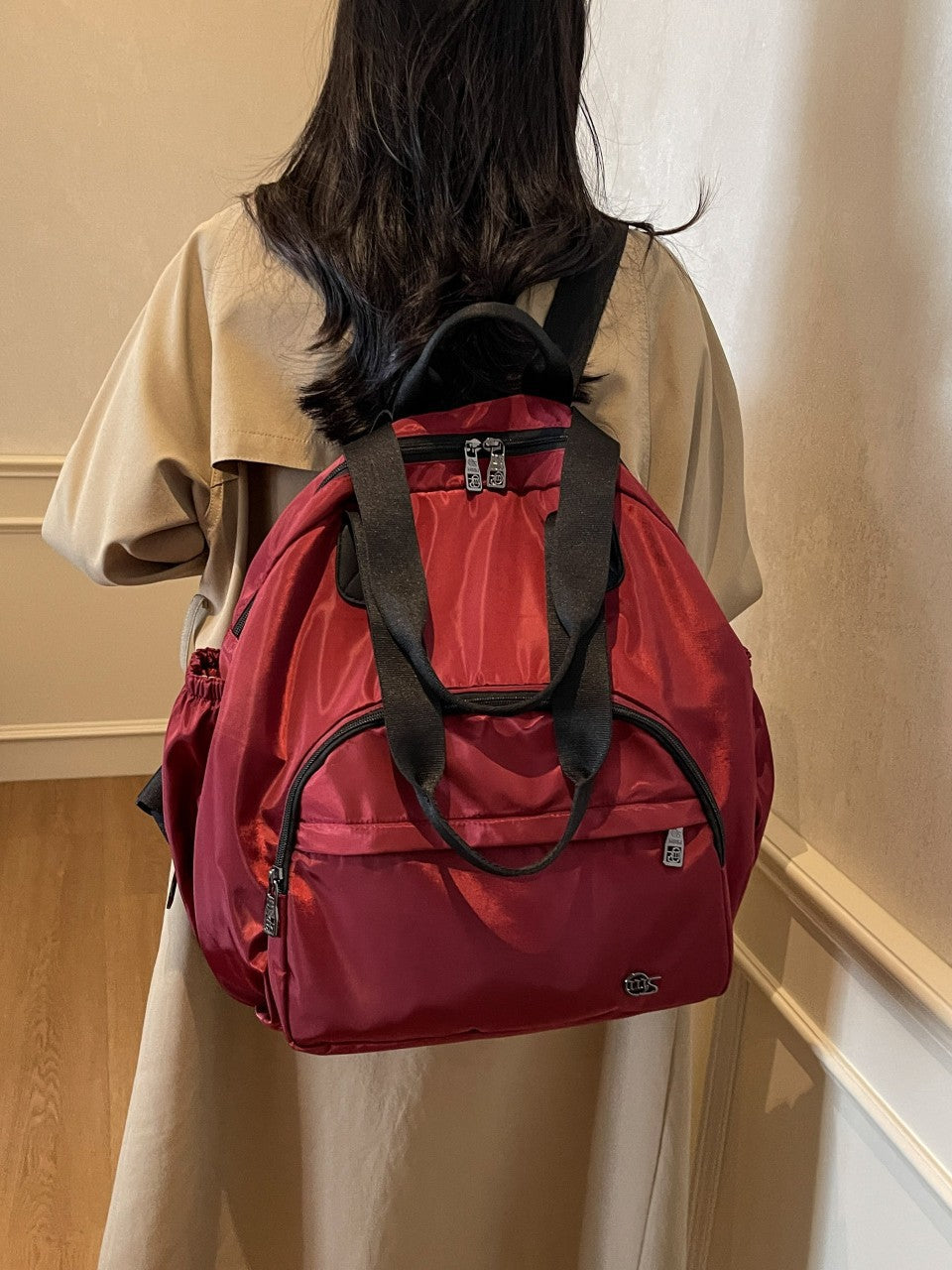 Women's Large Capacity Dry Wet Separation Insulation Layer One Backpacks
