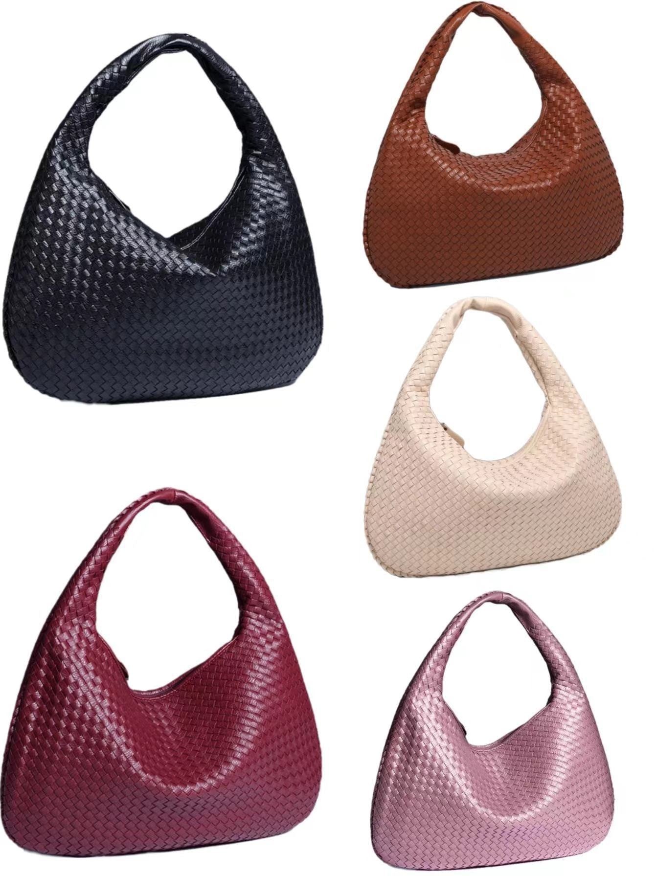 Women's Crescent Hand-woven Portable Dumpling Fashion Style Women's Handbag