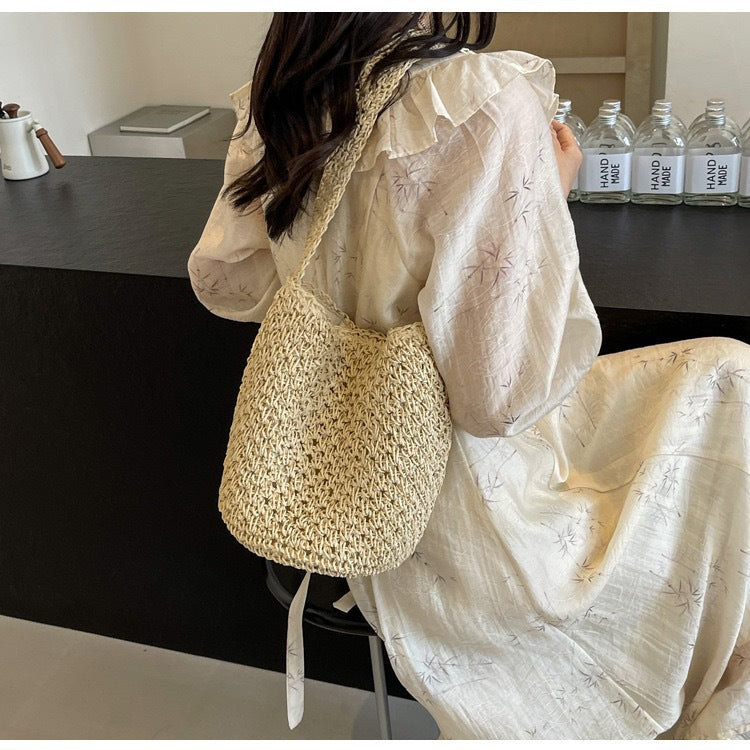 Women's Straw Weaving Hollow Seaside Beach Vacation Idle Style Bags