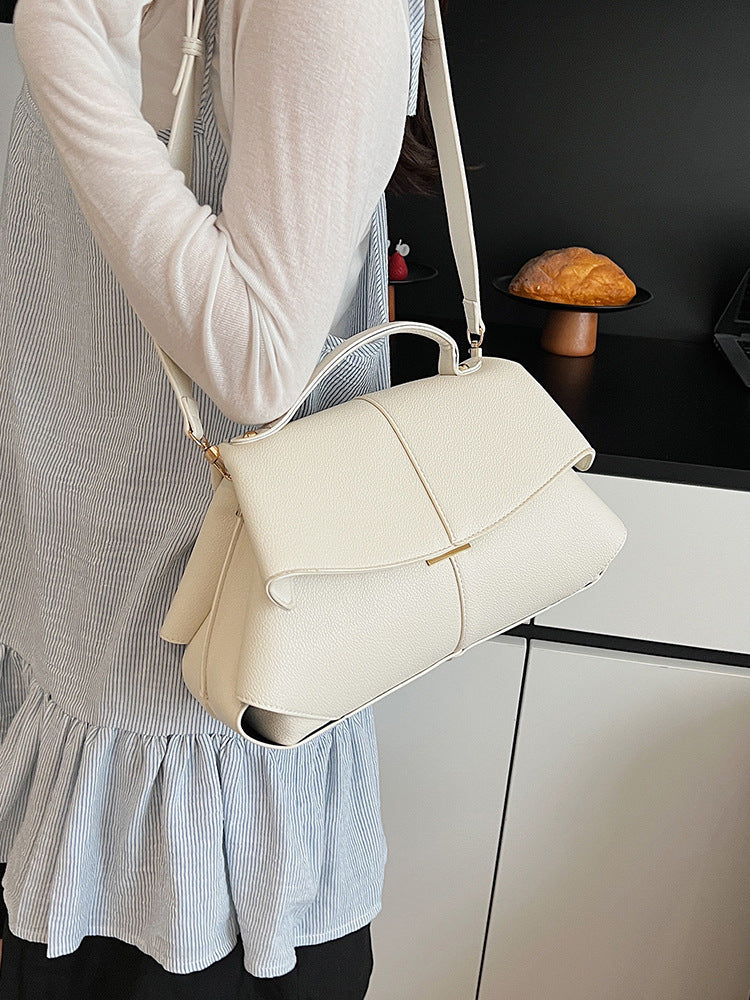 Women's Niche Smile Pleated Fashion Hand Large Bags