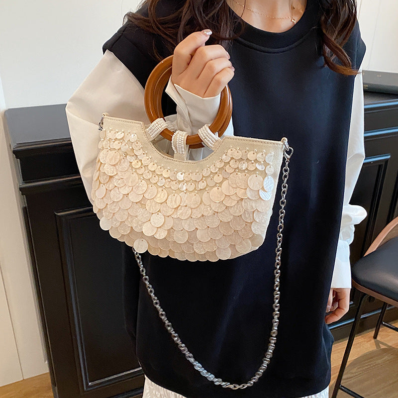 Women's High-grade Handmade Shell Niche Fairy Temperament Wild Women's Messenger Bag