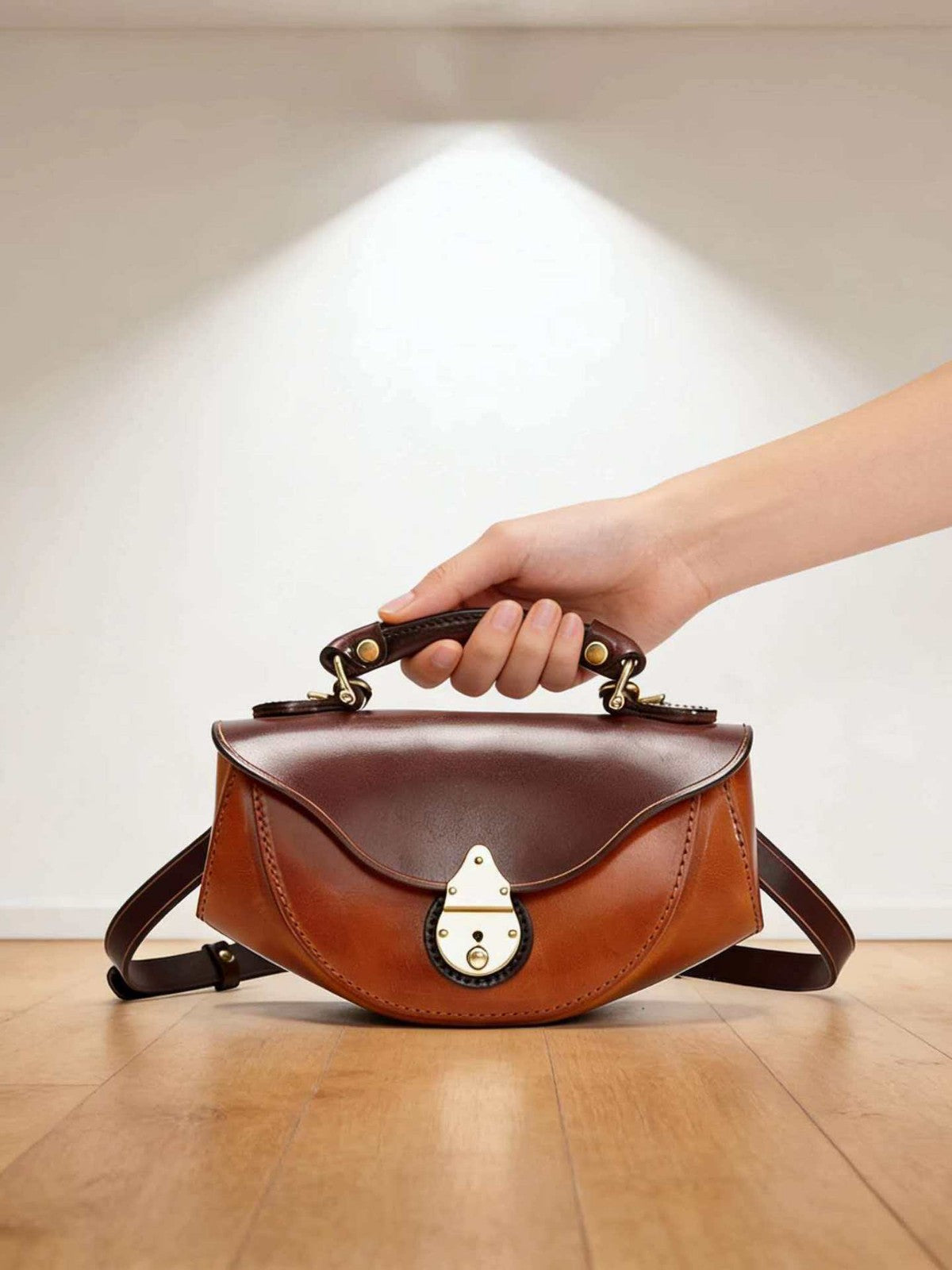 Trendy Retro Boat Smooth Minority Portable Women's Shoulder Bag