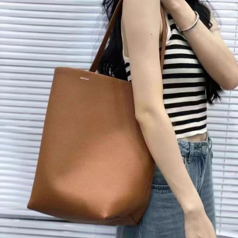 Genuine Leather Large Capacity Soft Advanced Bags
