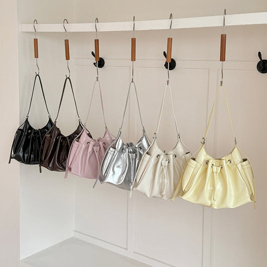 Women's Korean Style Large Capacity Fashion Commuter Women's Shoulder Bag