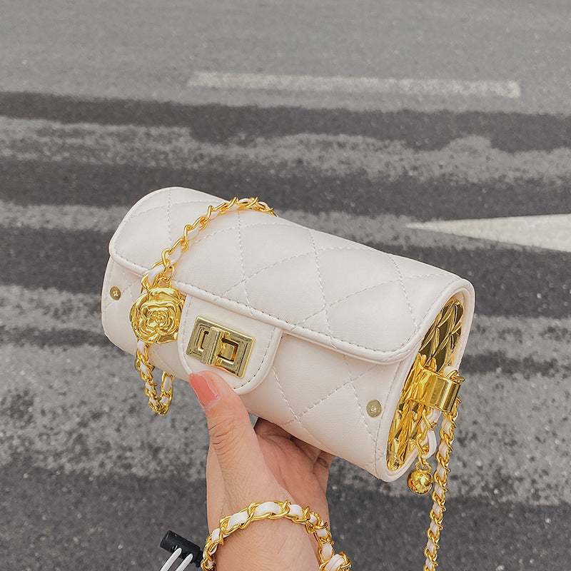 Women's Textured Western Style French Minority Rhombus Chain Personality Women's Shoulder Bag