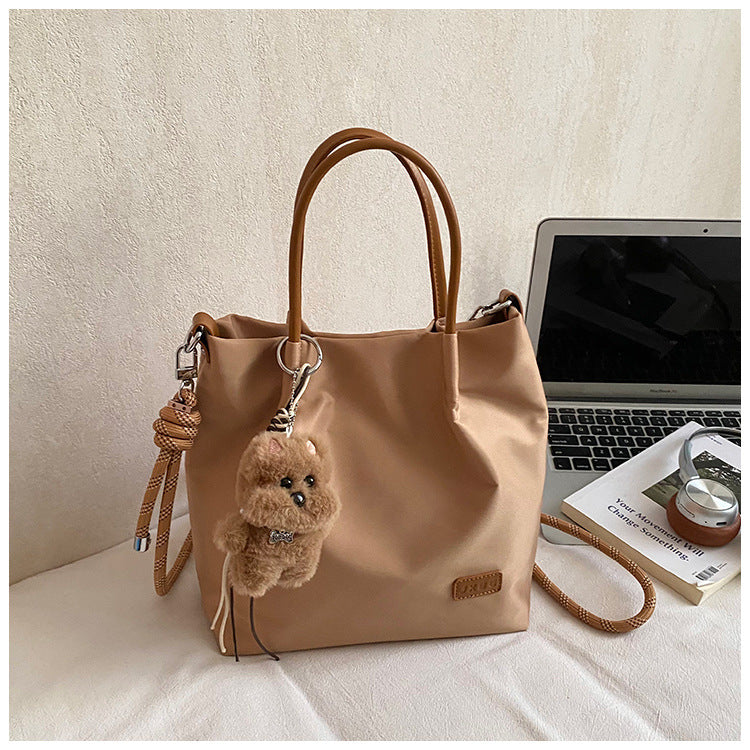 Comfortable Large Capacity Spring Fashion Commuting Tote Bags