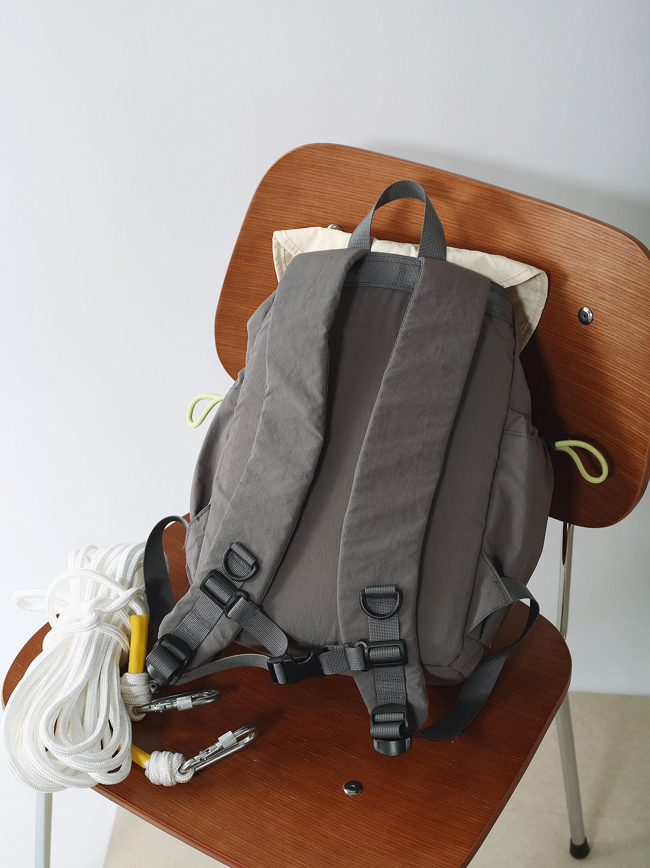 Women's & Men's Portable Large Capacity Contrast Color Drawstring Leisure Backpack
