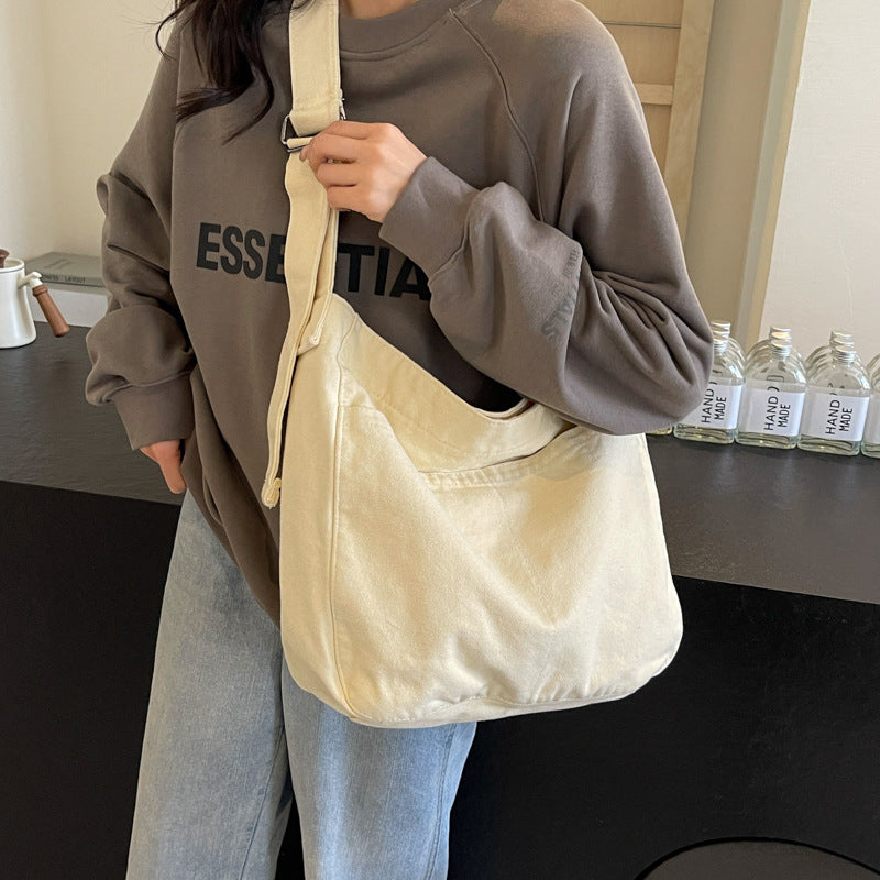 Women's Large Capacity Leisure Commute Simple Fresh High-grade Women's Messenger Bag
