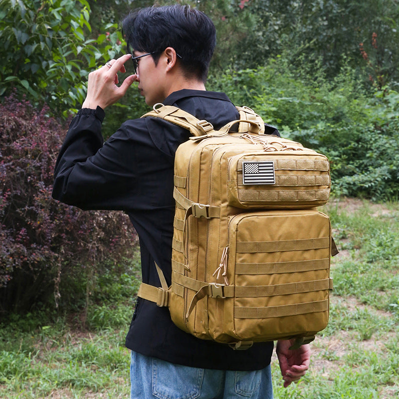 Camouflage Tactics Big Hiking Army Fan Leisure Backpack