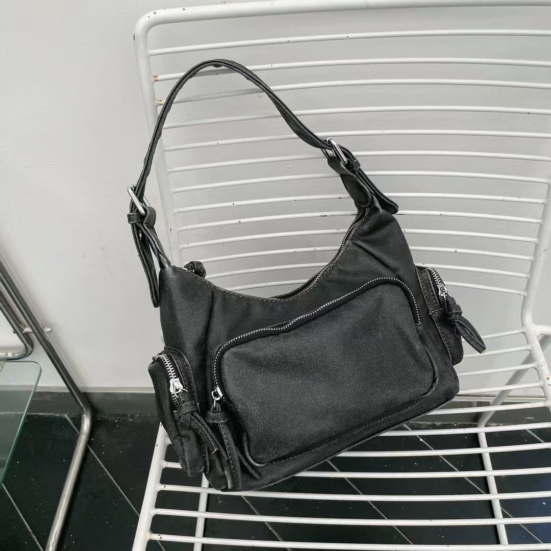 Popular Pocket Motorcycle Female Cool Punk Underarm Bag
