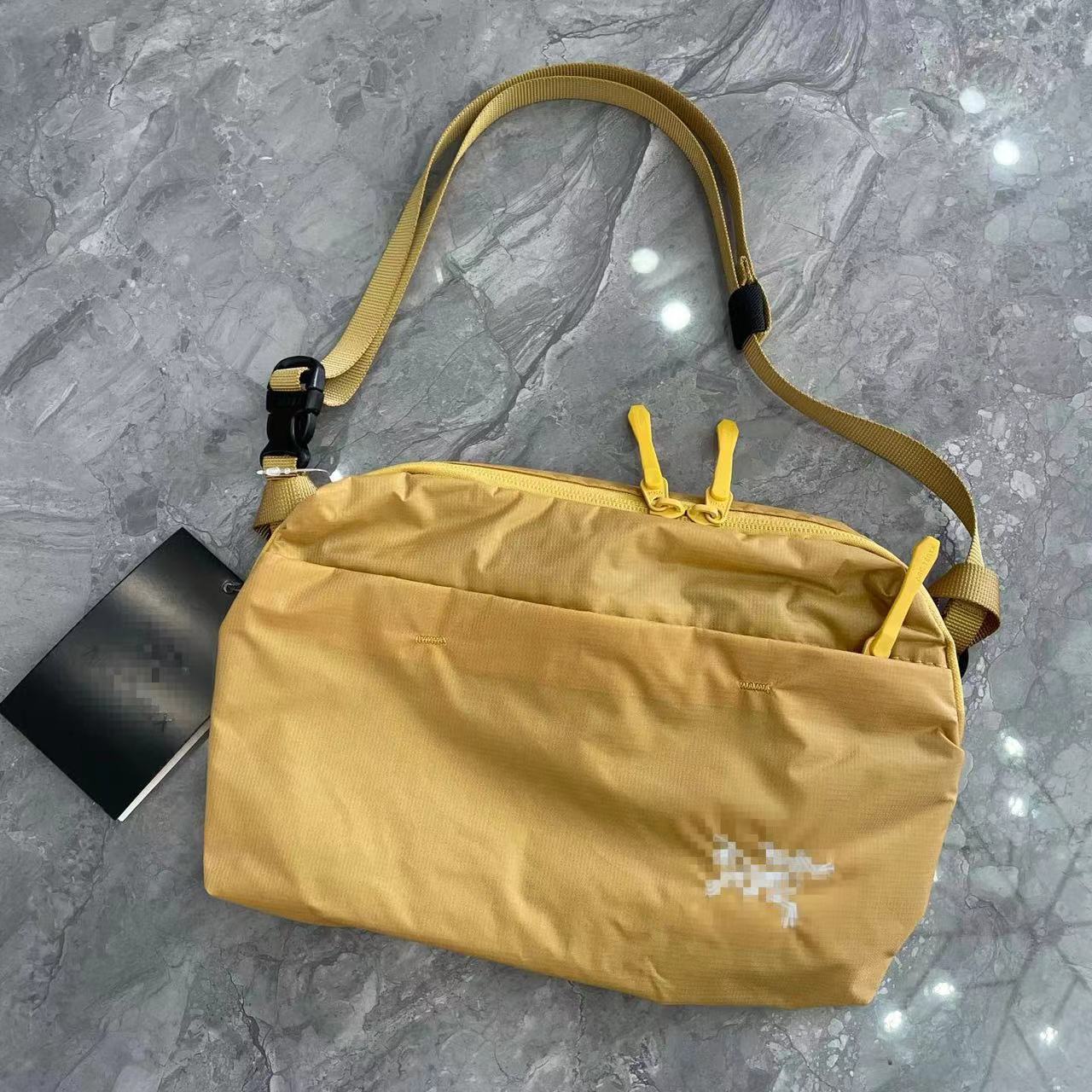 Women's & Men's Light Couple Leisure Embroidery Mark Bags
