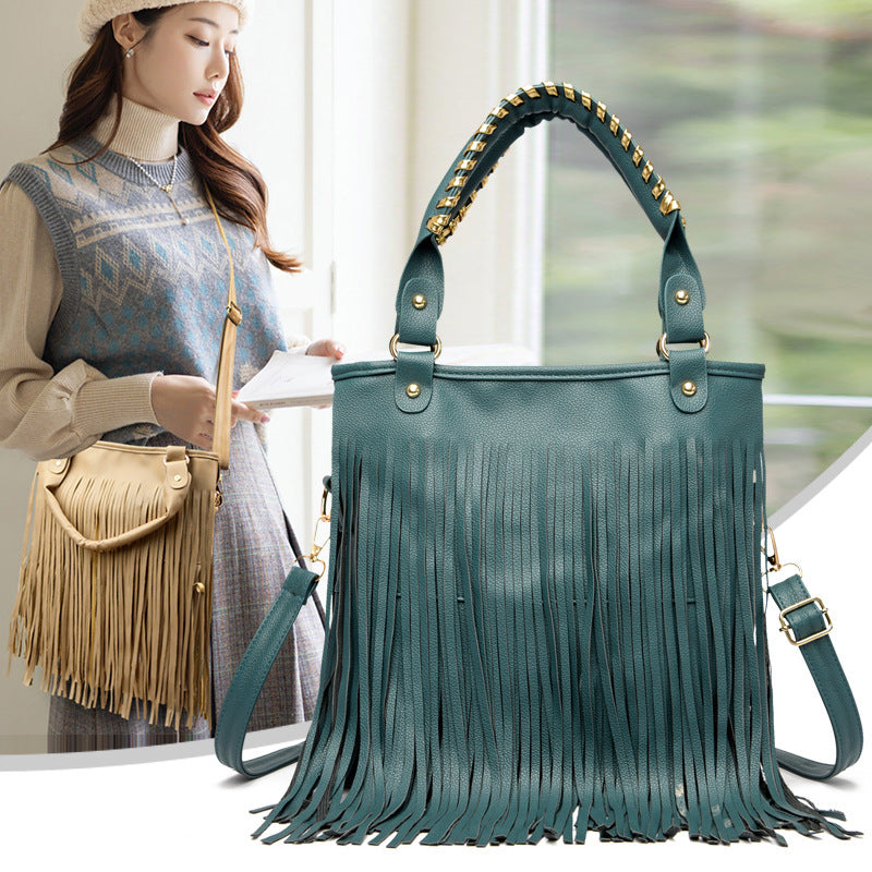 Ding Tassel Trendy Wild Large Capacity Women's Shoulder Bag