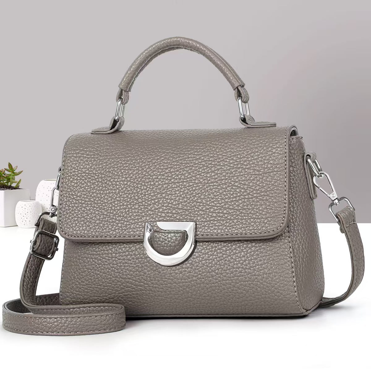 Women's Fashionable Commuter Simple Western Style Women's Shoulder Bag