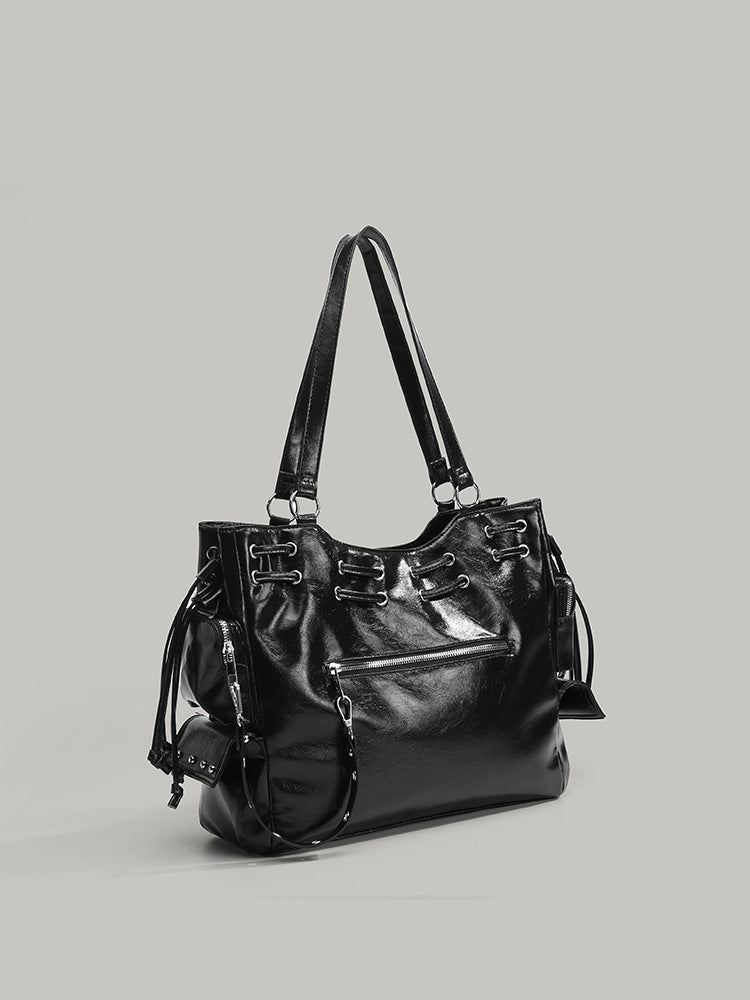High-grade Rivet Motorcycle Retro Large Capacity Totes Women's Shoulder Bag