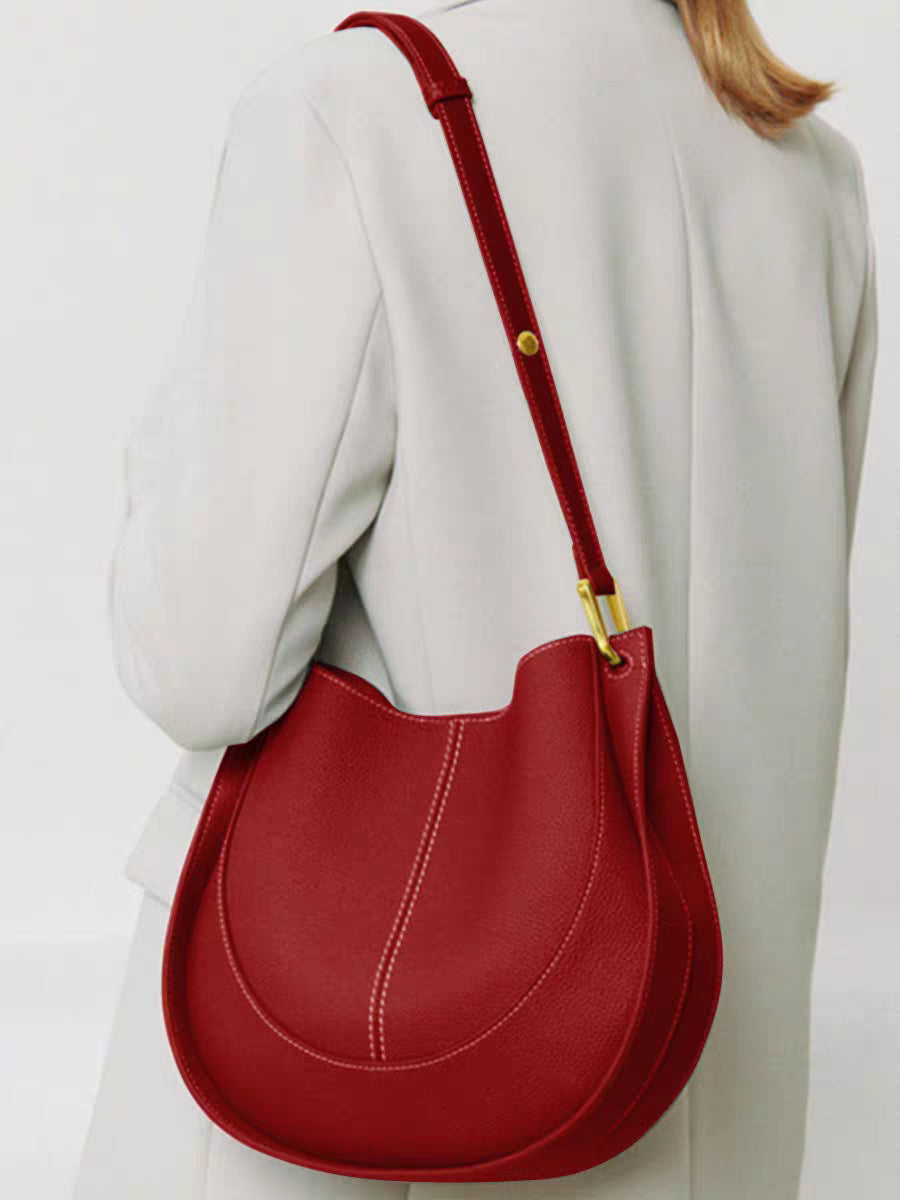 Women's Special Interest Light Luxury High-grade Saddle Style Large Capacity Leisure Women's Shoulder Bag