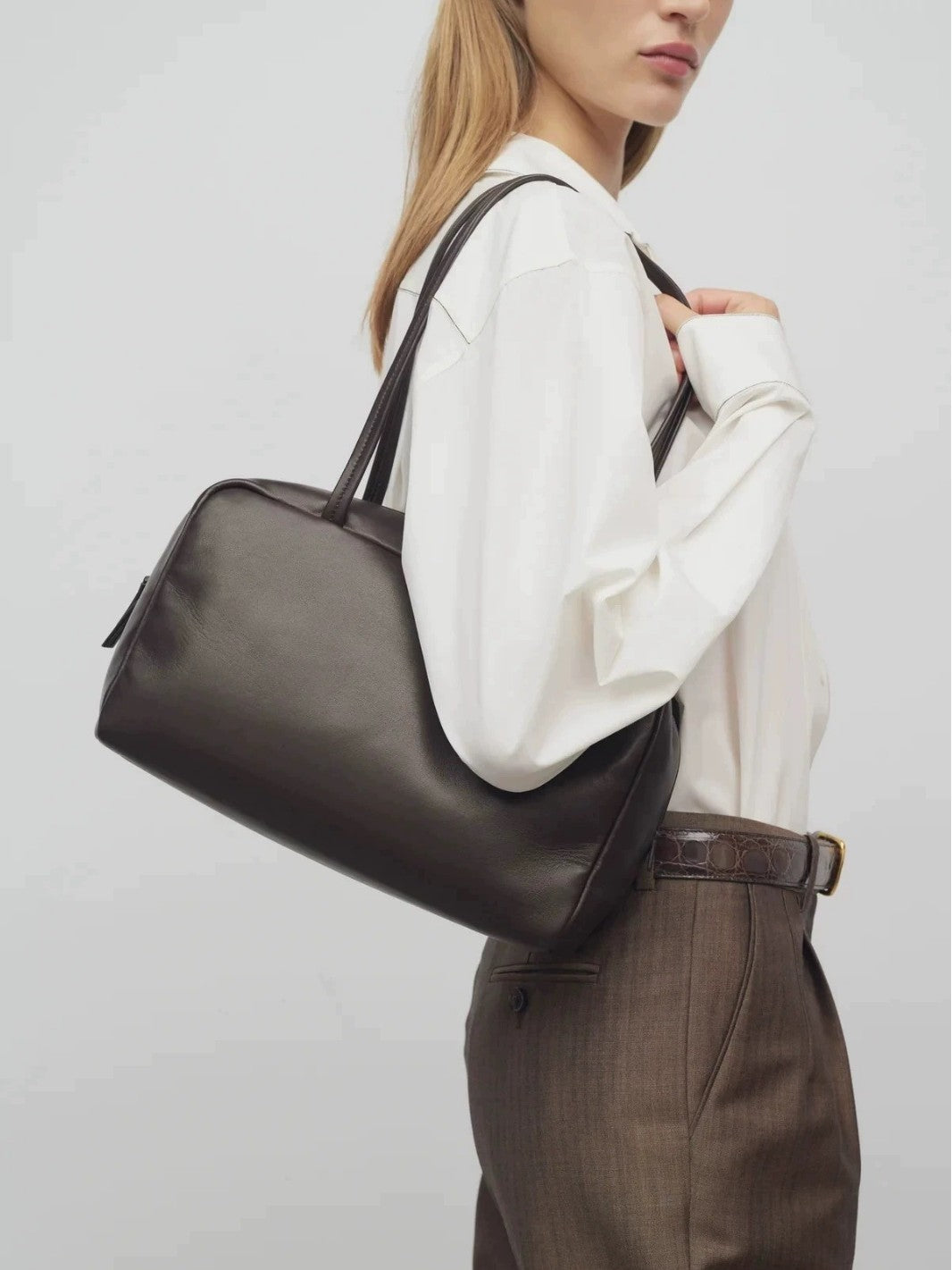 Women's Large Capacity Cowhide Bowling Boston Women's Shoulder Bag