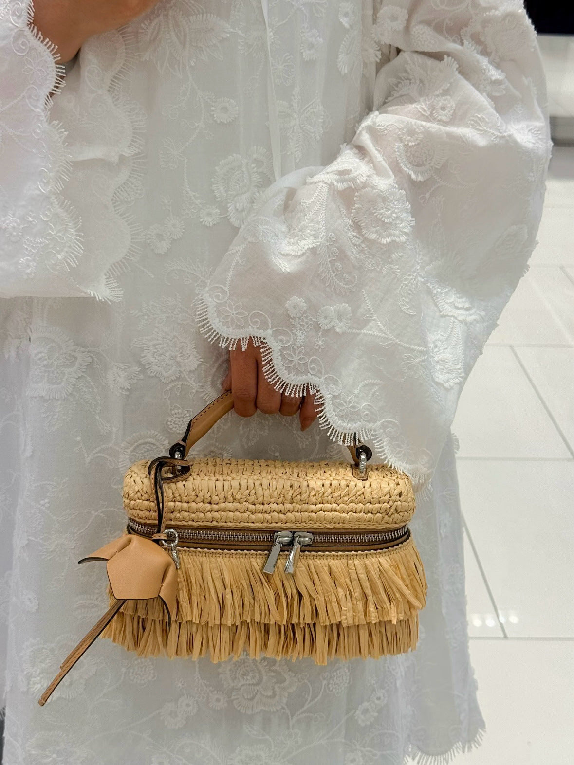 Straw Tassel Vacation Design Portable One Women's Handbag
