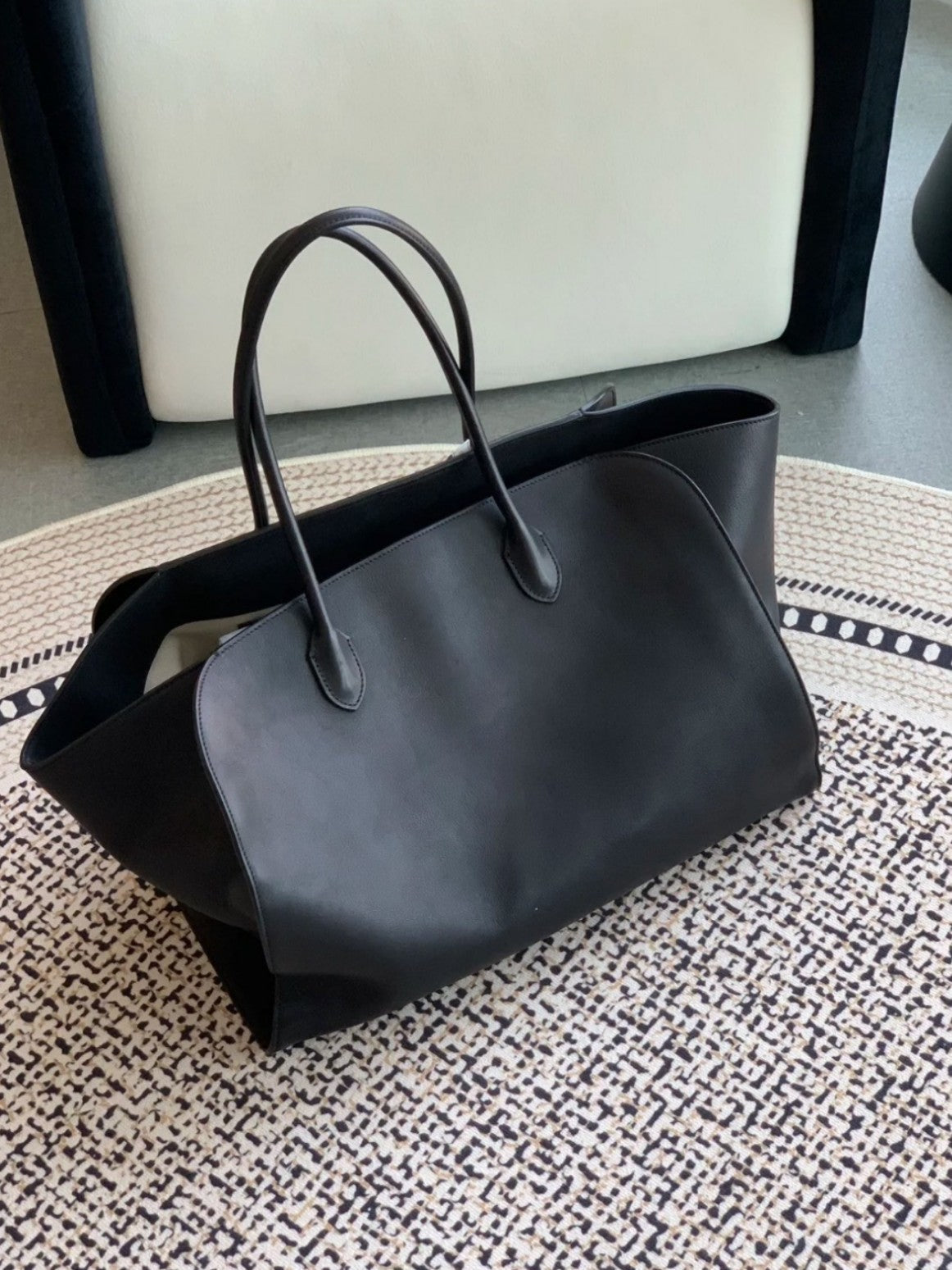 Cool Kendall Niche Portable Shopping Underarm Women's Handbag